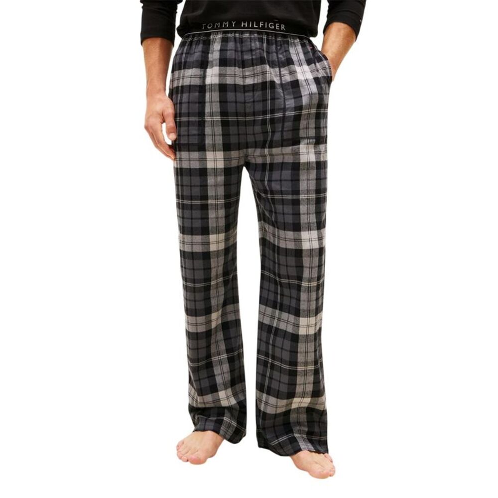 Tommy Hilfiger Mens Flannel Plaid Pajama Bottoms / Black - Picture 4 of 5